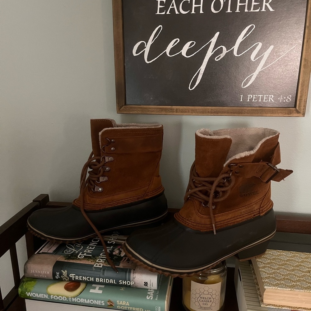 Sorel Brown and Black Winter Boots